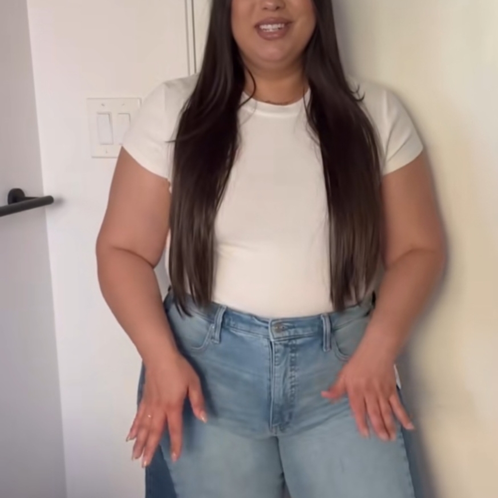 Plus sized- Scoop NYC Light Blue Wide Leg Jeans - Picture 3 of 12